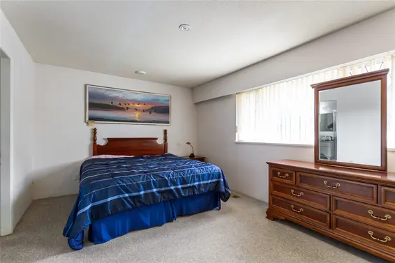 1728 Westover Road, North Vancouver For Sale - image 9