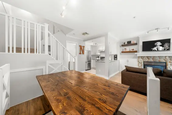 6 1073 Lynn Valley Road, North Vancouver For Sale - image 13