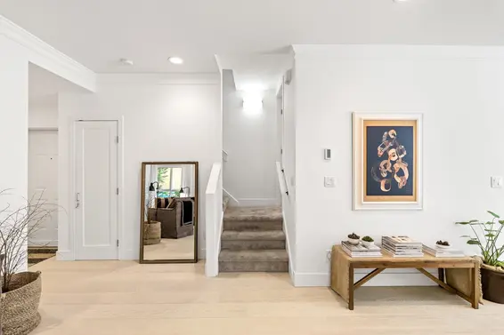 2 258 West 14th Street, North Vancouver For Sale - image 12