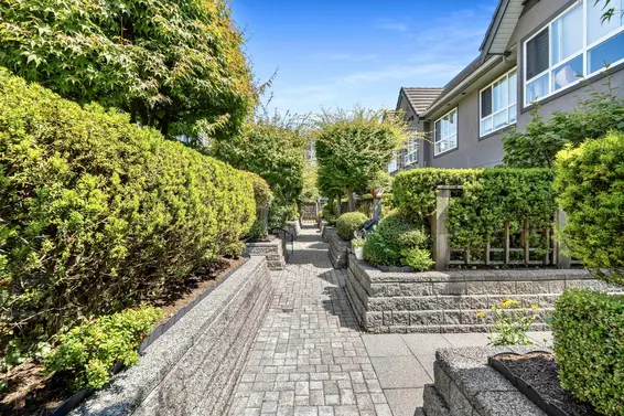 2 258 West 14th Street, North Vancouver For Sale - image 25