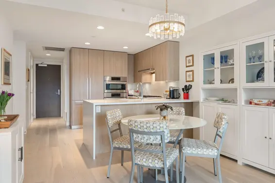 402 2738 Library Lane, North Vancouver For Sale - image 6