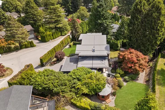 865 Andover Crescent, West Vancouver For Sale - image 36