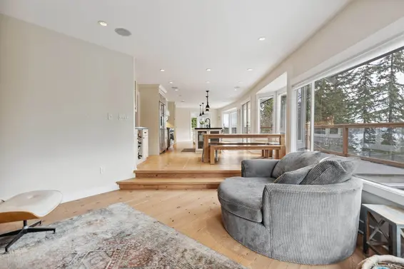 3714 Southridge Place, West Vancouver For Sale - image 18