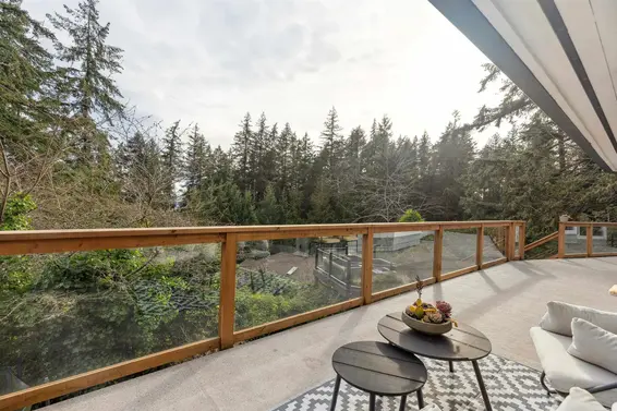 3714 Southridge Place, West Vancouver For Sale - image 25