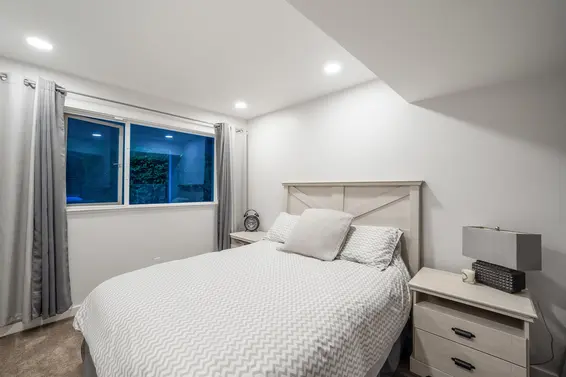 3714 Southridge Place, West Vancouver For Sale - image 30