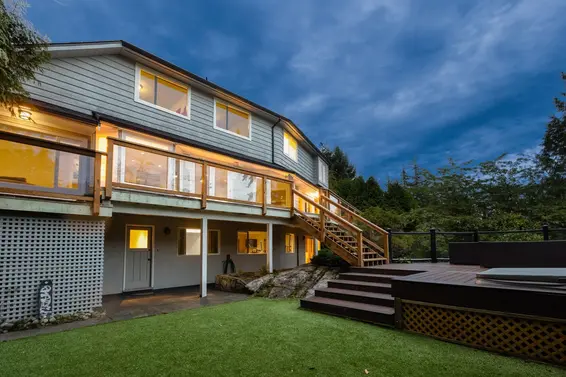 3714 Southridge Place, West Vancouver For Sale - image 38