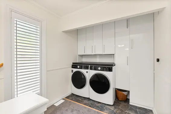955 East 4th Street, North Vancouver For Sale - image 22