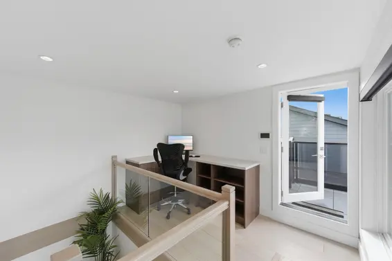 1 272 East 9th Street, North Vancouver For Sale - image 28