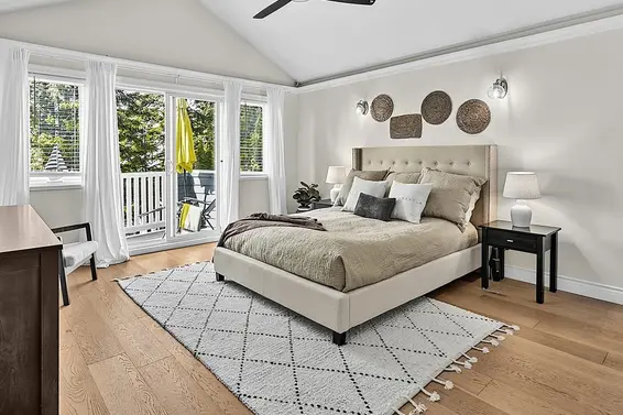 1074 Kilmer Road, North Vancouver For Sale - image 15