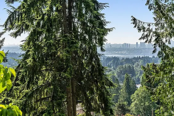 1074 Kilmer Road, North Vancouver For Sale - image 27