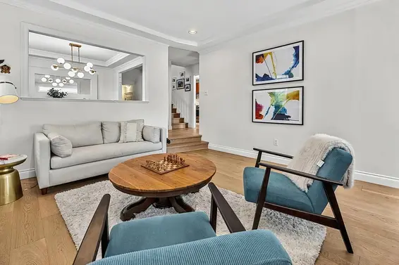 1074 Kilmer Road, North Vancouver For Sale - image 3