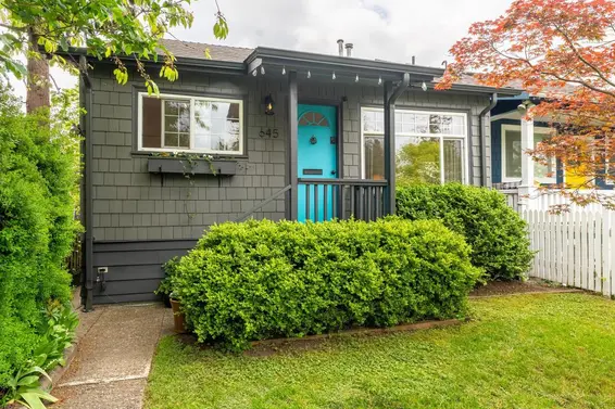 645 East 5th Street, North Vancouver For Sale - image 2