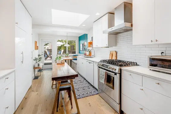 645 East 5th Street, North Vancouver For Sale - image 7