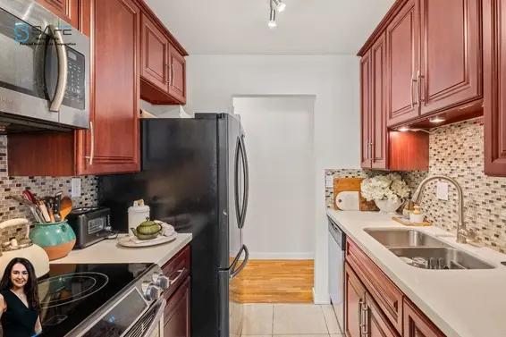 608 555 West 28th Street, North Vancouver For Sale - image 3