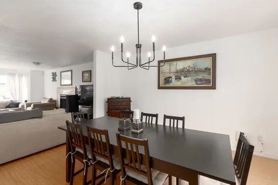 348 East 17 Street, North Vancouver For Sale - image 8