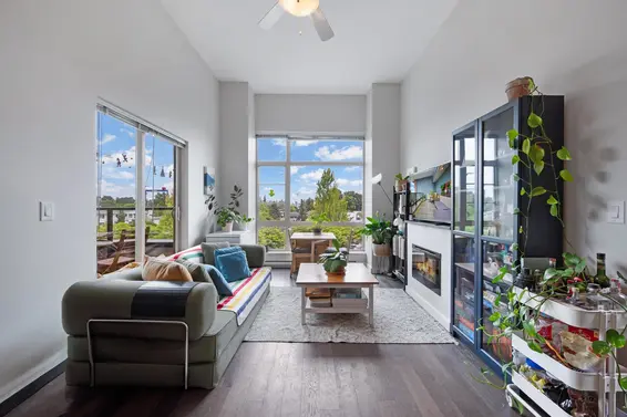 416 1330 Marine Drive, North Vancouver For Sale - image 3