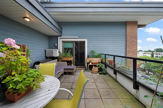 416 1330 Marine Drive, North Vancouver For Sale - image 8