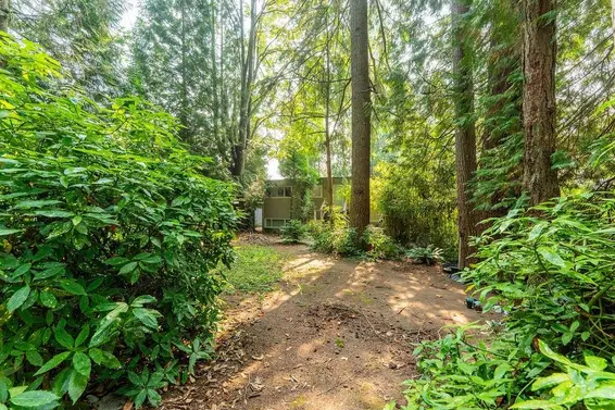 643 Plymouth Drive, North Vancouver For Sale - image 10