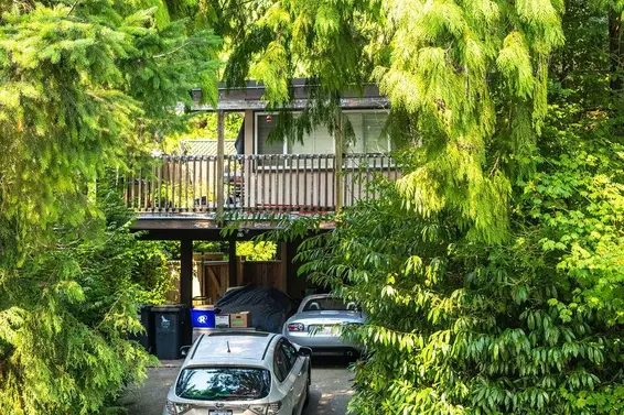 643 Plymouth Drive, North Vancouver For Sale - image 3