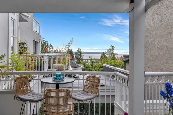 203 2440 Haywood Avenue, West Vancouver For Sale - image 17