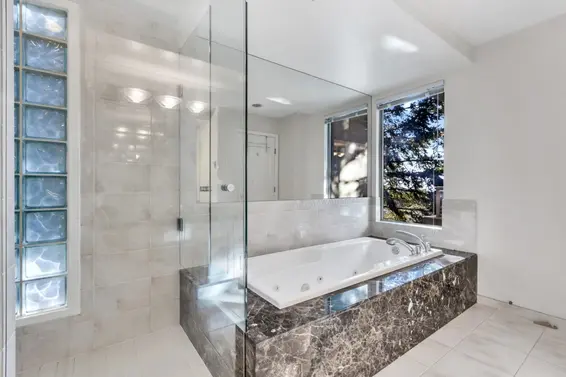 403 3131 Deer Ridge Drive, West Vancouver For Sale - image 18