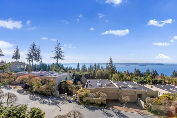 403 3131 Deer Ridge Drive, West Vancouver For Sale - image 4