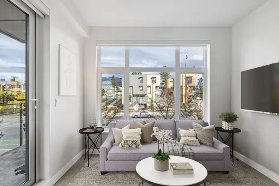 201 707 East 3rd Street, North Vancouver For Sale - image 2