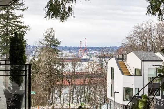 201 707 East 3rd Street, North Vancouver For Sale - image 36