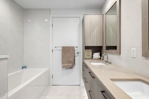 201 707 East 3rd Street, North Vancouver For Sale - image 6