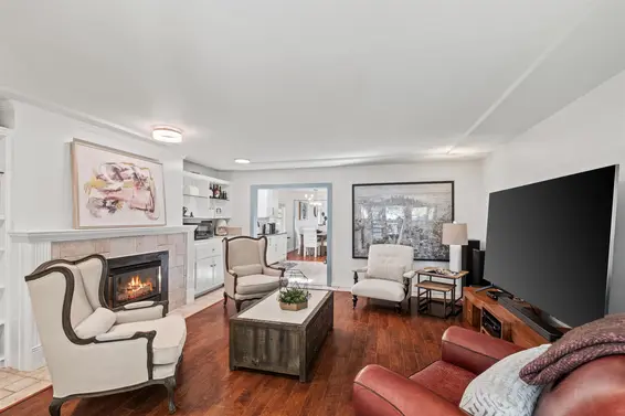 2808 Eastern Avenue, North Vancouver For Sale - image 11
