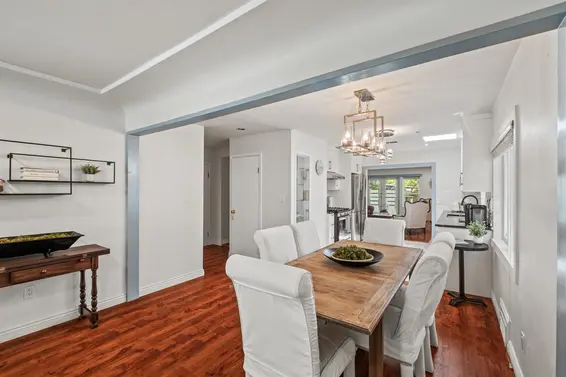 2808 Eastern Avenue, North Vancouver For Sale - image 9