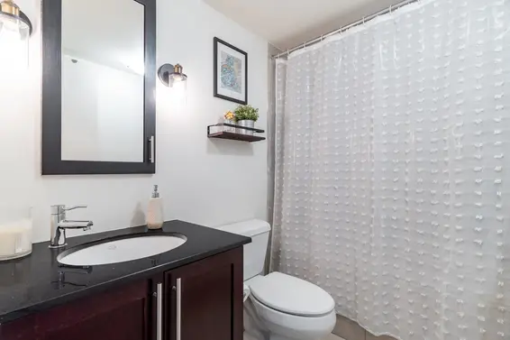 203 122 East 3rd Street, North Vancouver For Sale - image 22