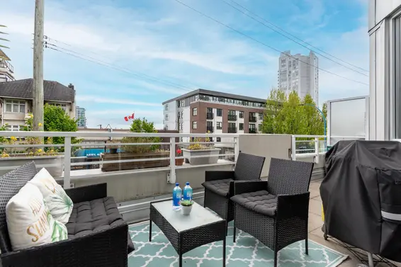 203 122 East 3rd Street, North Vancouver For Sale - image 4