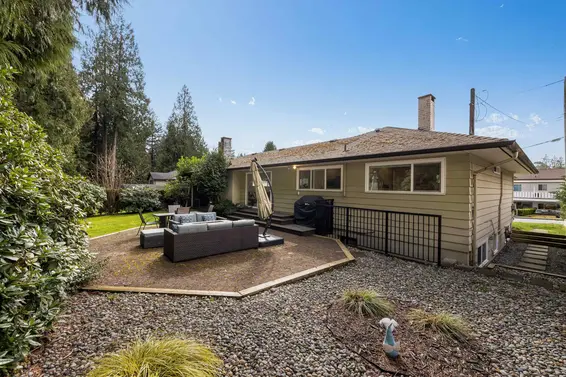 3950 Trenton Place, North Vancouver For Sale - image 2