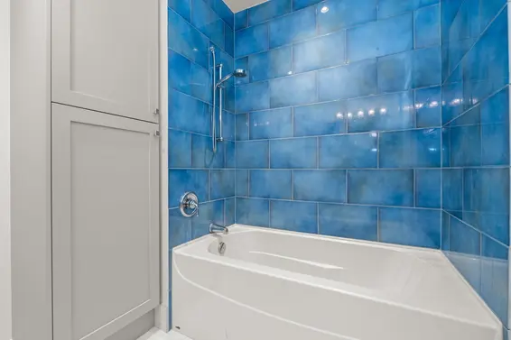 701 120 West 16th Street, North Vancouver For Sale - image 23