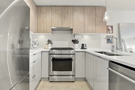 311 108 East 8th Street, North Vancouver For Sale - image 4