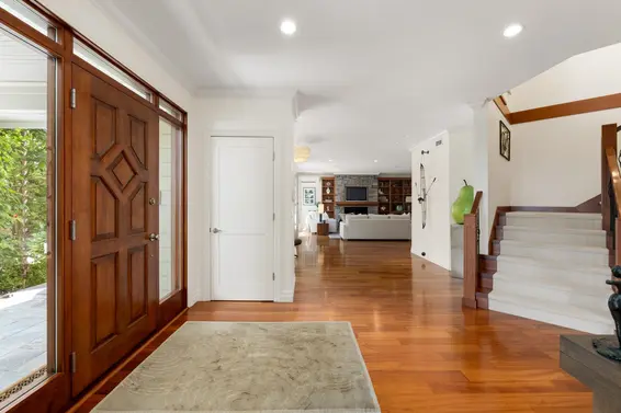 1122 Kilmer Road, North Vancouver For Sale - image 12