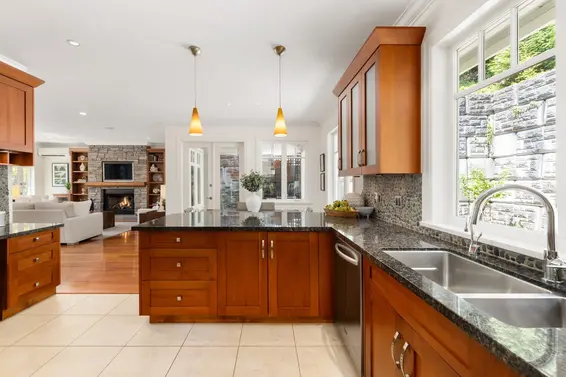 1122 Kilmer Road, North Vancouver For Sale - image 19