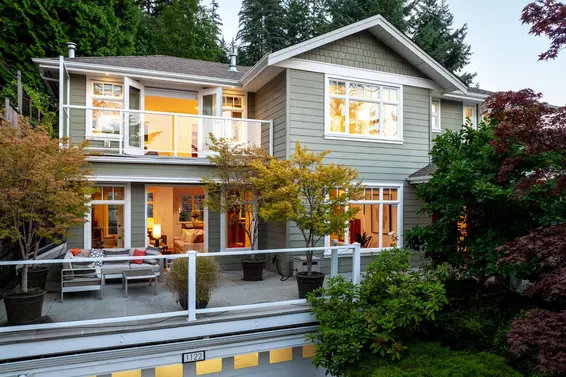 1122 Kilmer Road, North Vancouver For Sale - image 2