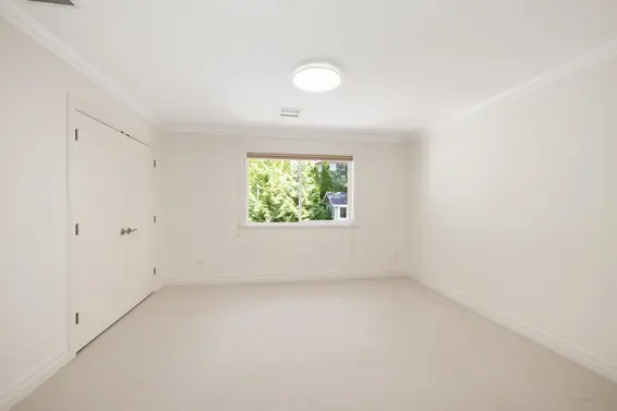 1122 Kilmer Road, North Vancouver For Sale - image 32
