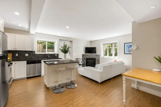 1122 Kilmer Road, North Vancouver For Sale - image 37