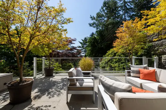 1122 Kilmer Road, North Vancouver For Sale - image 8