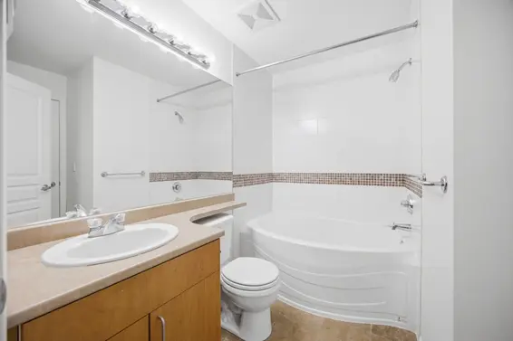 363 1100 East 29th Street, North Vancouver For Sale - image 13