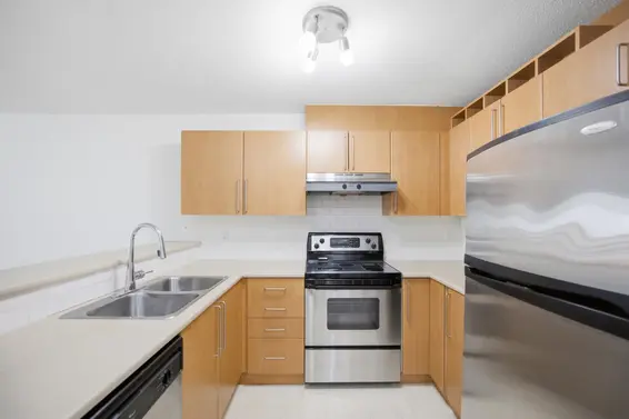 363 1100 East 29th Street, North Vancouver For Sale - image 9