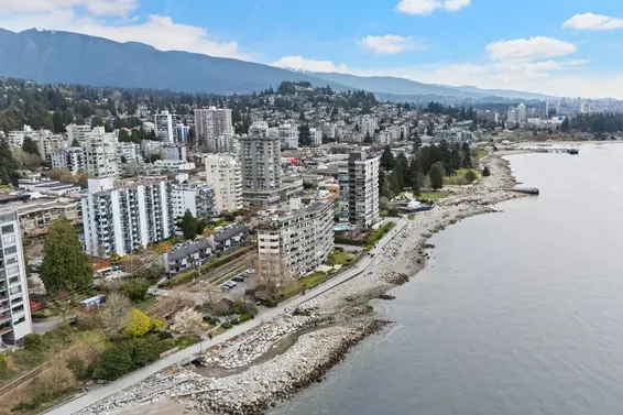 9 1891 Marine Drive, West Vancouver For Sale - image 35