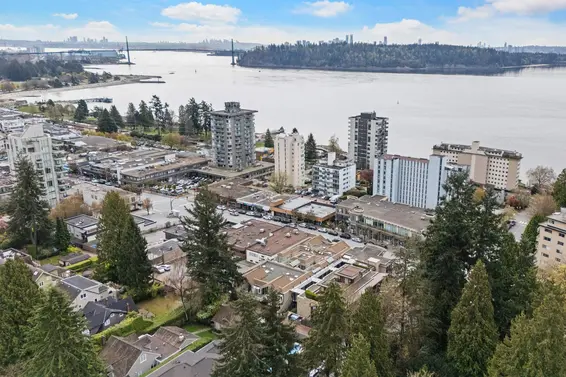 9 1891 Marine Drive, West Vancouver For Sale - image 38