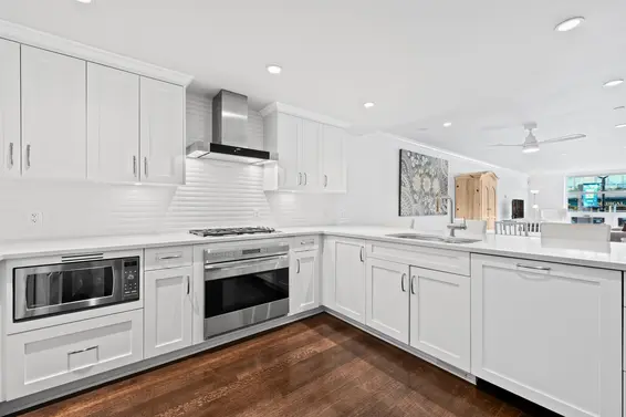 9 1891 Marine Drive, West Vancouver For Sale - image 5