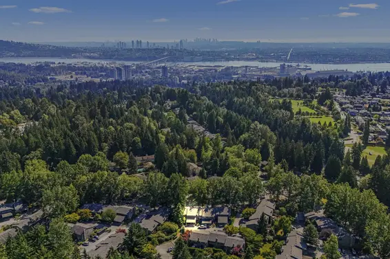 49 1910 Cedar Village Crescent, North Vancouver For Sale - image 37