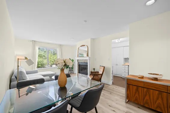 204 1528 Bowser Avenue, North Vancouver For Sale - image 3