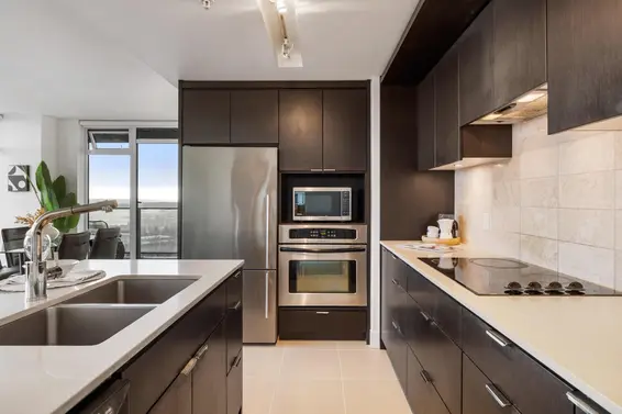 906 158 West 13th Street, North Vancouver For Sale - image 10